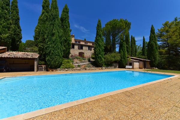 Vente Maison de luxe Oraison 18 Pièces 475 m²