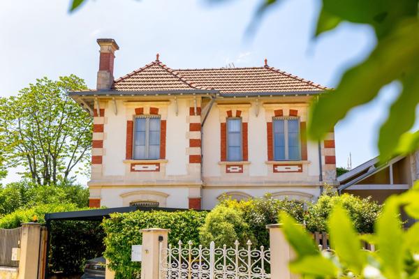Vente Maison de luxe Arcachon 6 Pièces 185 m²