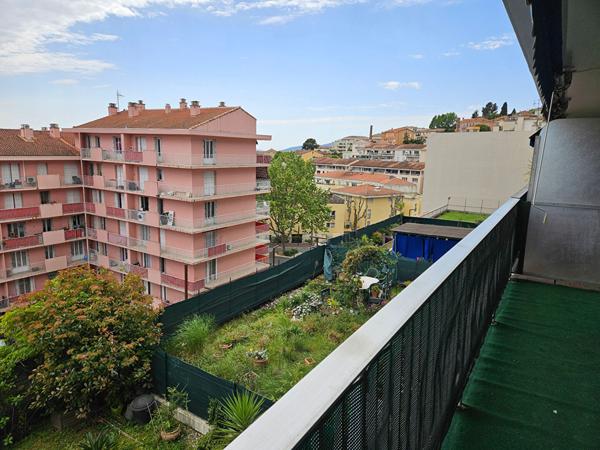 Appartement Grasse 3 pièces, terrasse