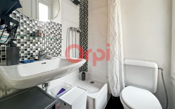 Appartement à vendre    3 pièces • 58 m2 Paris 10