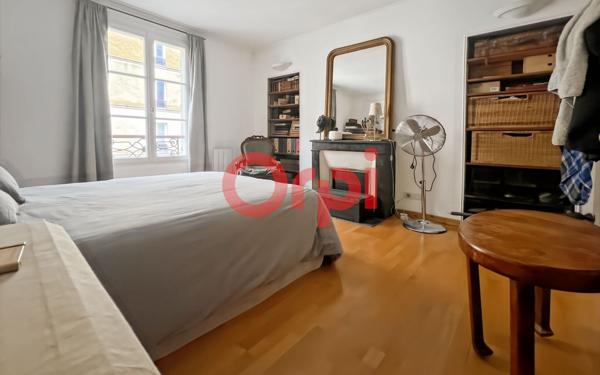 Appartement à vendre    3 pièces • 58 m2 Paris 10