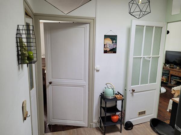 ROCHEFORT hyper centre appartement au 2ème de 57 m² de type 3 avec cave privative