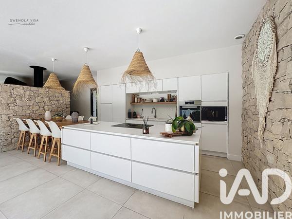 Maison à vendre 4 pièces 170 m² Poussan