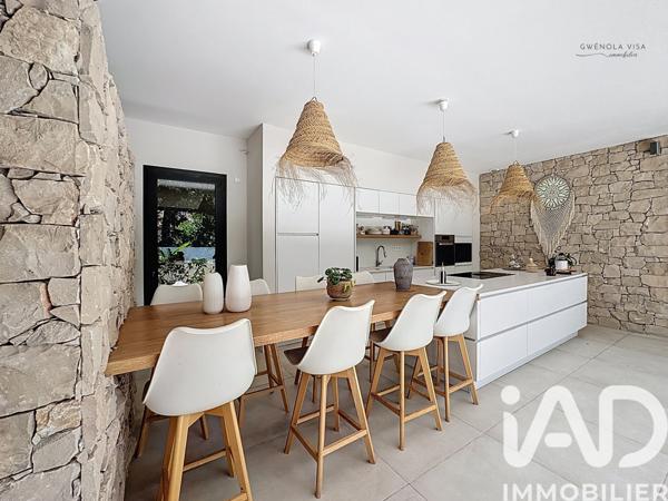 Maison à vendre 4 pièces 170 m² Poussan