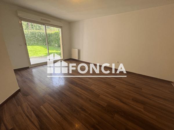 Location Appartement 2 pièces 50.2 m² - 22 ALLEE DES ACACIAS Lons 64140