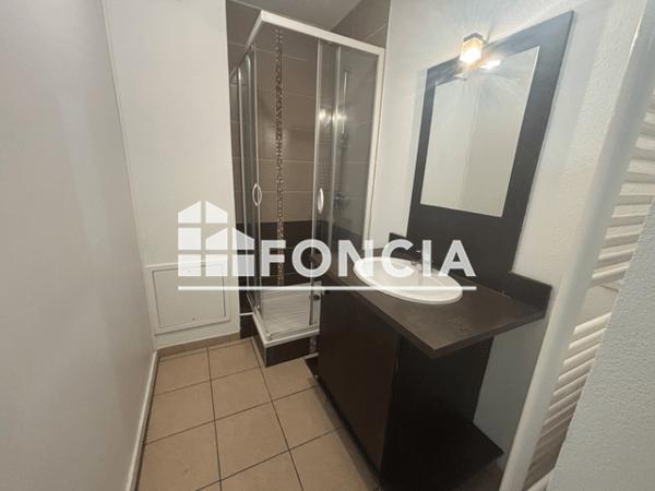 Location Appartement 2 pièces 50.2 m² - 22 ALLEE DES ACACIAS Lons 64140