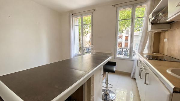 CHAVILLE- Charmant 2 pièces avec cave. 215 000 € - Référence  717-C