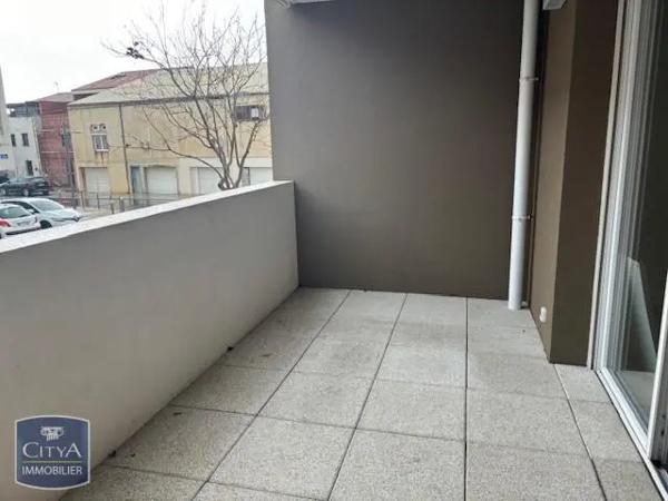 Appartement à louer 2 pièces 42.7m² Frontignan (34110)