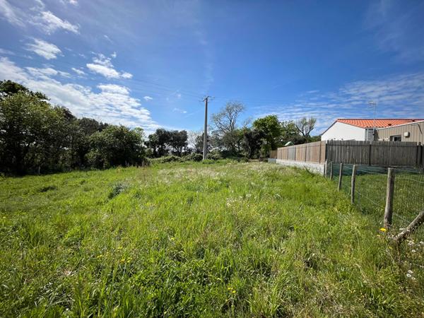 Terrain Avrille 577 m2