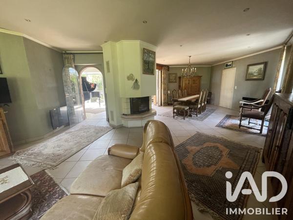Maison à vendre 12 pièces 240 m² Pont-de-Buis-lès-Quimerch