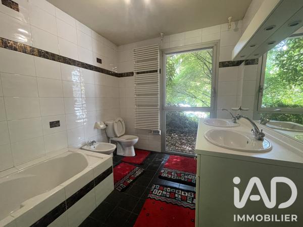 Maison à vendre 12 pièces 240 m² Pont-de-Buis-lès-Quimerch