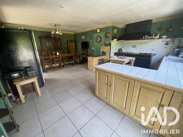 Maison à vendre 12 pièces 240 m² Pont-de-Buis-lès-Quimerch