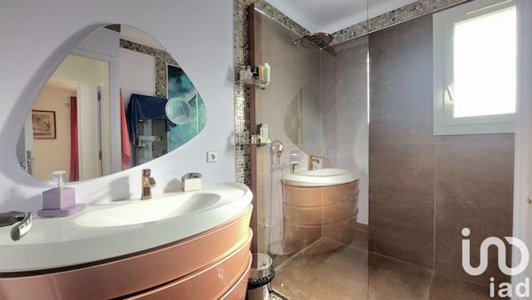 Appartement 4 pièces de 124 m² à La Garde (83130)