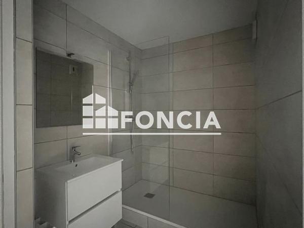 Location Appartement 3 pièces 66 m² - 13 AVENUE JEAN MARTOURET Monistrol-sur-loire 43120