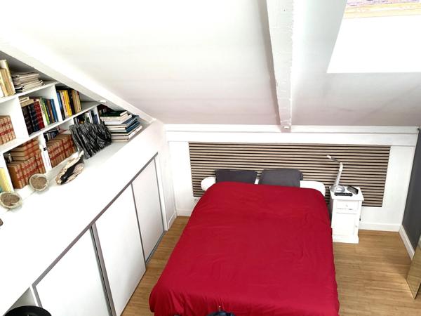 LOFT de 87 m2 avec parking et terrasse, en rez de chaussée