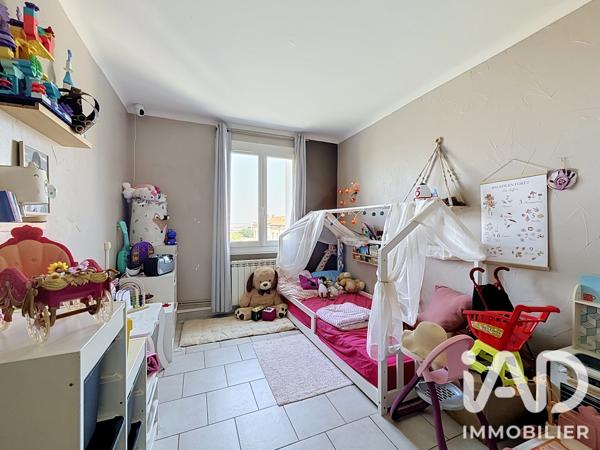 Appartement à vendre 4 pièces 61 m² Nîmes