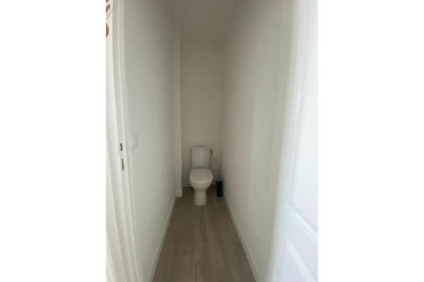 A LOUER : T2 à LAMBERSART • Rue Gabrielle Bouveur - LOMME LAMBERSART • 760 € CC • Réf. 797-001