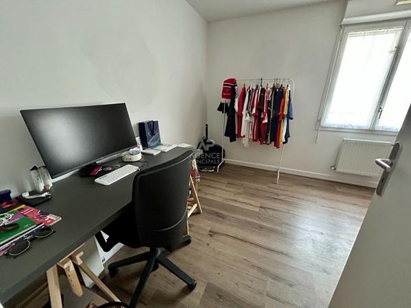 Maison 2 chambres CARRIERES SOUS POISSY €285 000 ** - Référence 9029