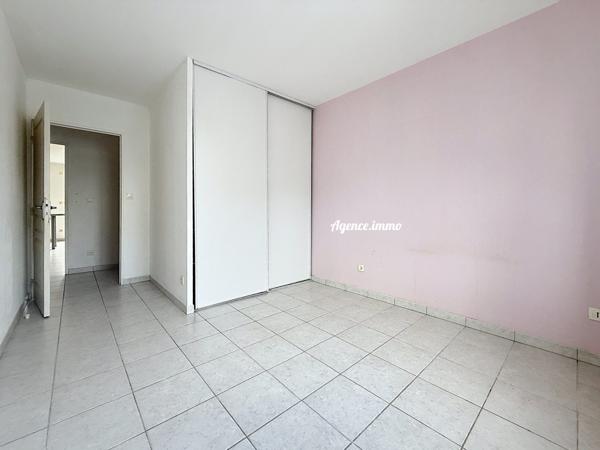 À vendre - T3, 3 pièces situé à La Ville-aux-Dames (37700)