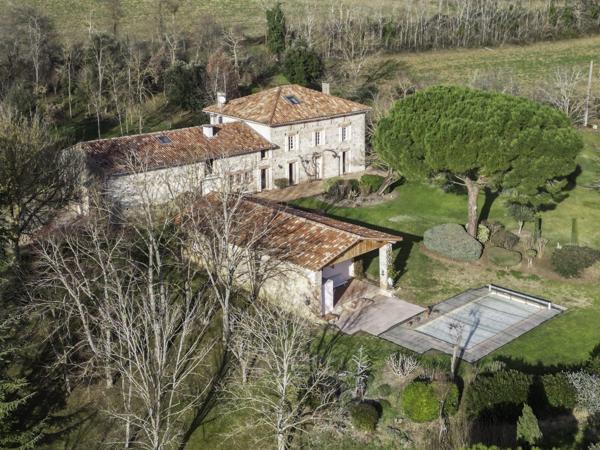Vente Maison de luxe Lavaur 12 Pièces 440 m²
