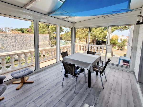 Maison à vendre 6 pièces ANGOULINS (17)