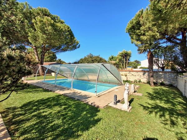 Maison à vendre 6 pièces ANGOULINS (17)