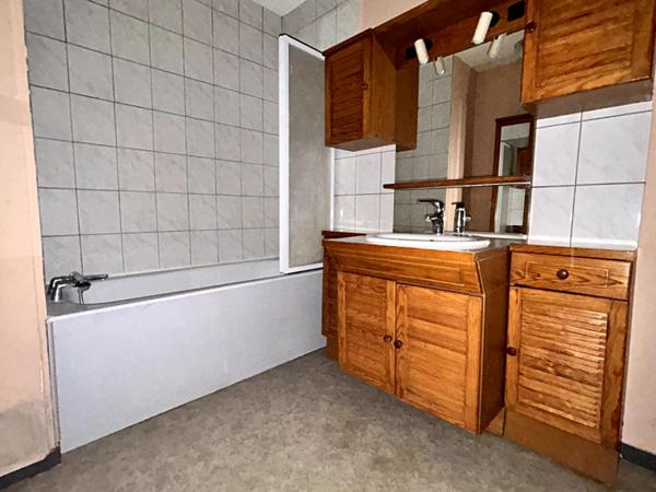 A VENDRE : T2 à LILLE • Vauban Esquermes • 123 000 € FAI • Réf. 1834