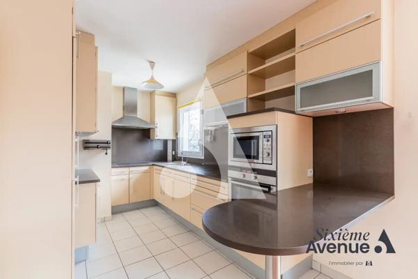 Appartement 5 pièces 102.45 m2
