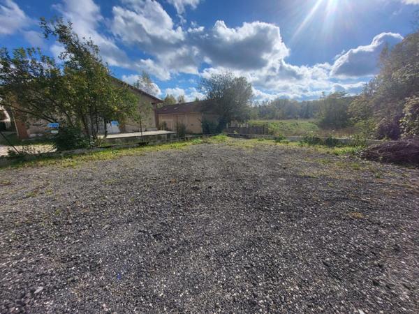 Parking VERNOU LA CELLE SUR SEINE