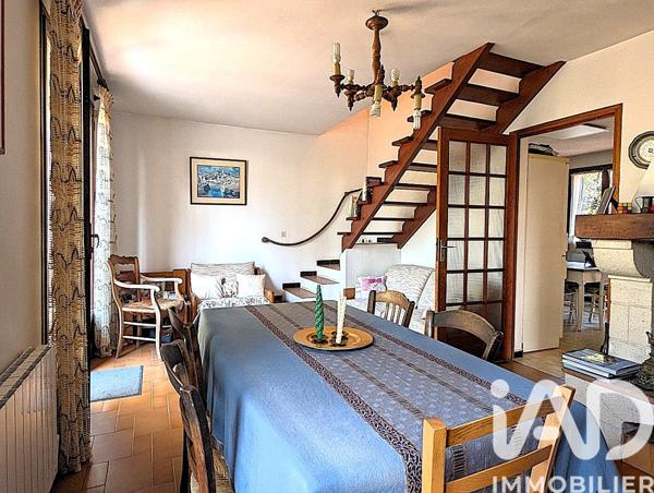 Maison à vendre 5 pièces 87 m² Sanary-sur-Mer