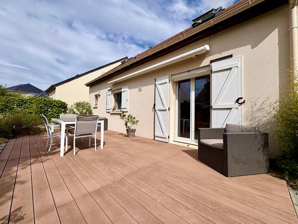 Vente                                                      Maison
                        
                     5 pièces                      96 m2                     à Villejust