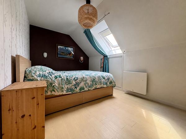 Vente                                                      Maison
                        
                     5 pièces                      96 m2                     à Villejust