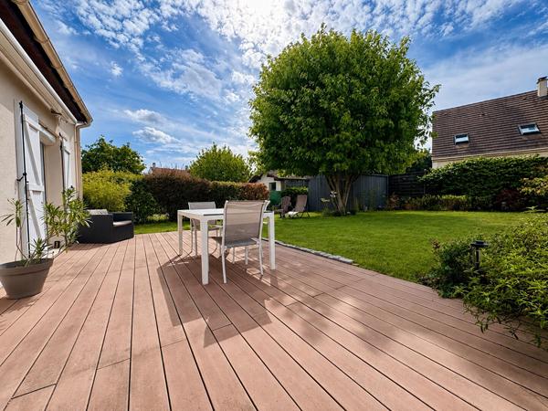Vente                                                      Maison
                        
                     5 pièces                      96 m2                     à Villejust