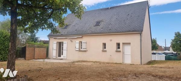 Maison familiale de 108,7 m² – 4 chambres – Jardin clos et garage
