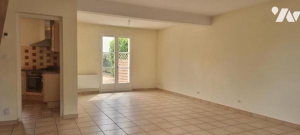 Maison familiale de 108,7 m² – 4 chambres – Jardin clos et garage