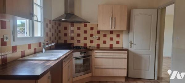 Maison familiale de 108,7 m² – 4 chambres – Jardin clos et garage