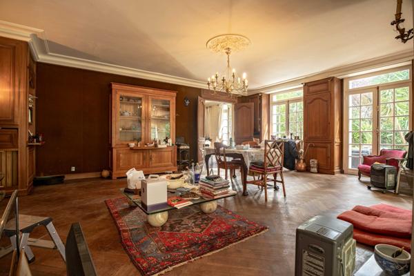 Vente Maison individuelle T6 avec piscine sur terrain de 2500m² à Montpellier 34000