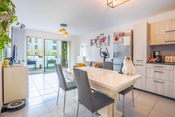 A LOUER - Appartement Annecy 2 pièces 49.60 m2 - Cave - Place de parking privative