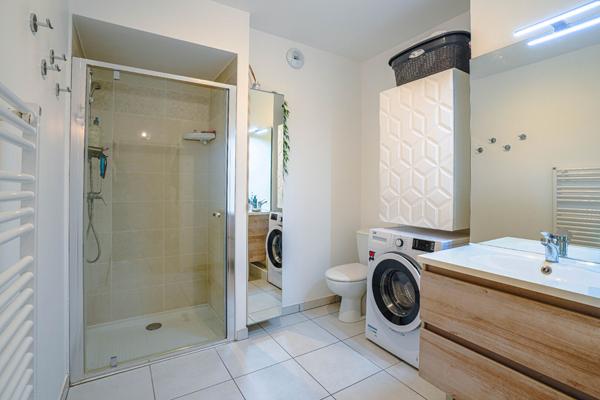 A LOUER - Appartement Annecy 2 pièces 49.60 m2 - Cave - Place de parking privative