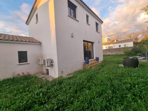 Maison Gignac-la-nerthe 5 pièce(s) 107 m2