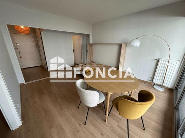 Location Appartement meublé 2 pièces 50.1 m² - RESIDENCE LE CLUB / BÂTIMENT E5 Merignac 33700