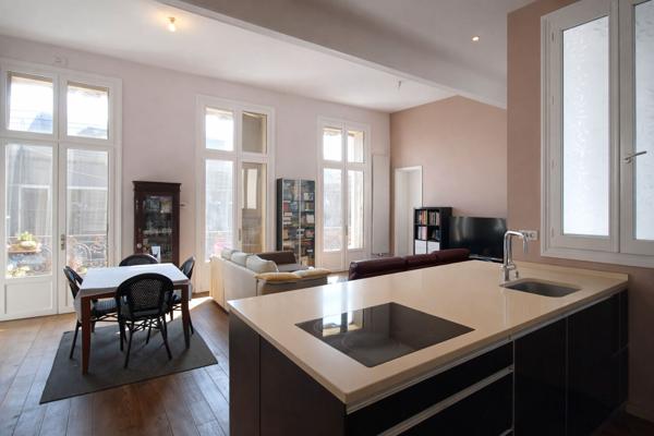 Appartement haussmannien au coeur de Sète 117 m2