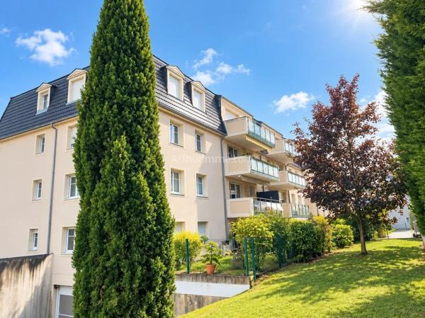 Vente                                                      Appartement
                        
                     4 pièces                      80 m2                     à Kingersheim