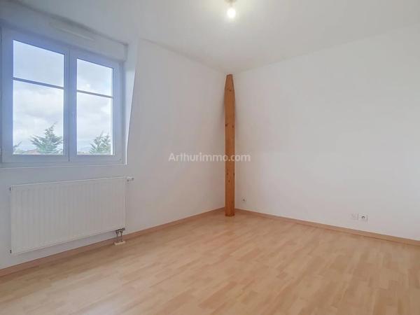 Vente                                                      Appartement
                        
                     4 pièces                      80 m2                     à Kingersheim