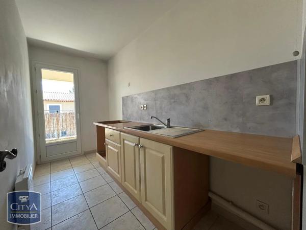 Appartement à louer 2 pièces 42.63m² Carpentras (84200)