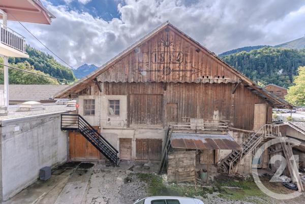 Maison à vendre  18 pièces - 447,55 m2 ABONDANCE - 74