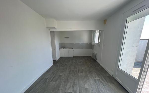 Ensemble immobilier de 189m² à MONTREVAULT