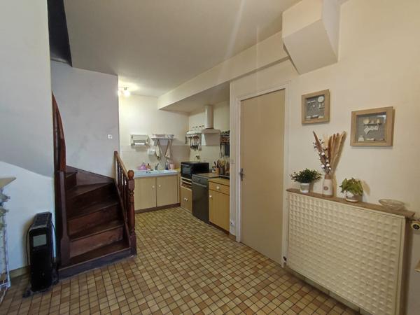 Ensemble immobilier de 189m² à MONTREVAULT