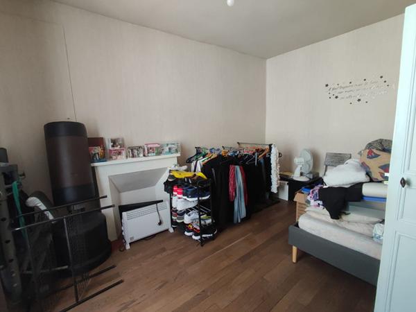 Ensemble immobilier de 189m² à MONTREVAULT