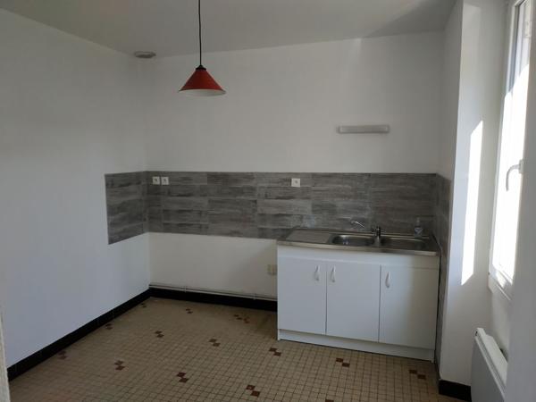 Ensemble immobilier de 189m² à MONTREVAULT